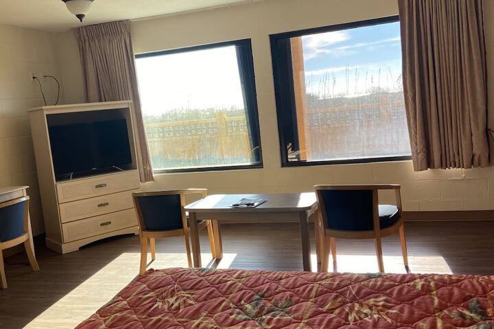 Room 51 of 73