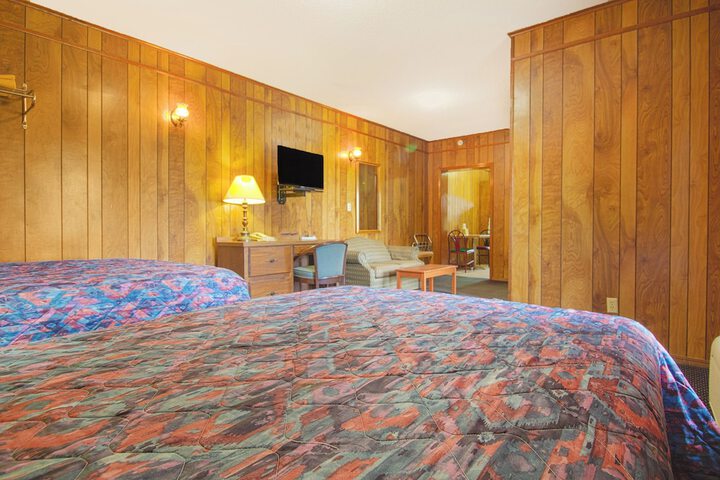 Room 53 of 92