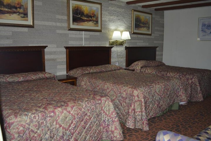 Red Carpet Inn and Suites New Cumberland