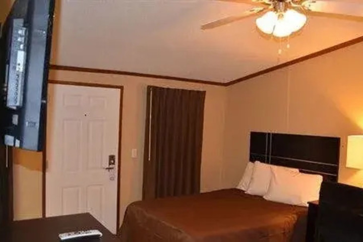 DILLEY LODGE