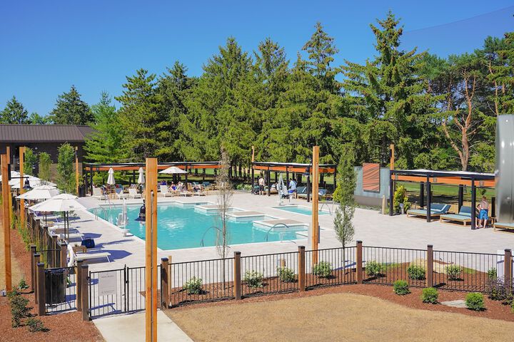 Pool 4 of 74