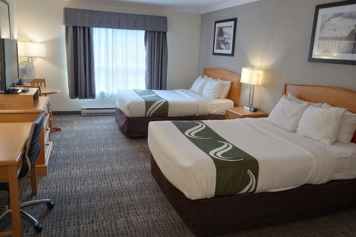 Room 52 of 66