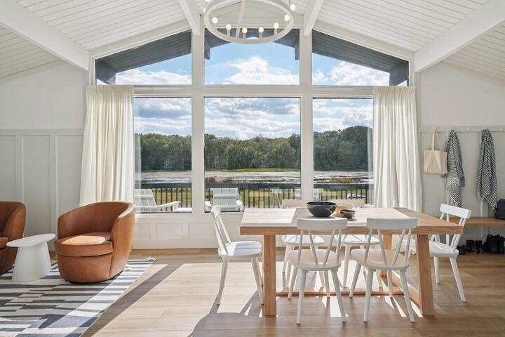 Lakelyn Lodge