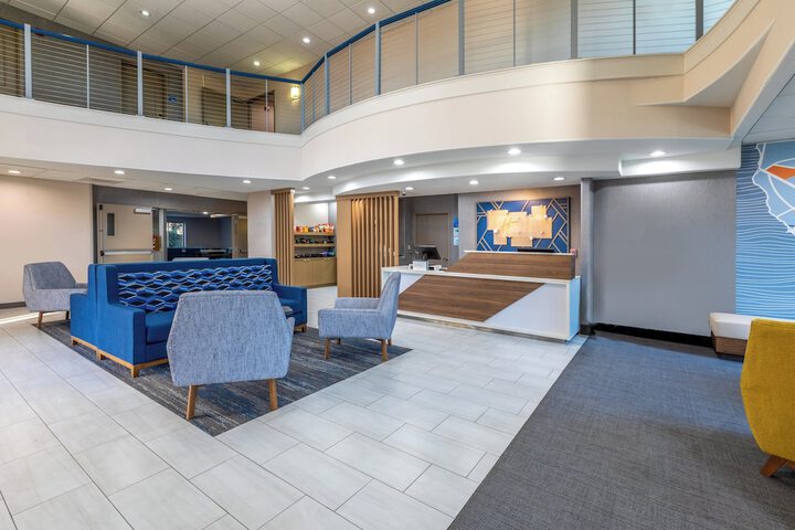 Holiday Inn Express & Suites Lathrop by IHG
