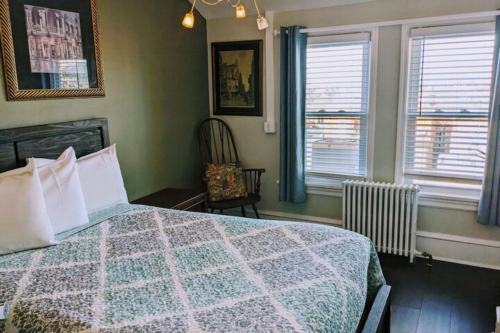 Room 66 of 119