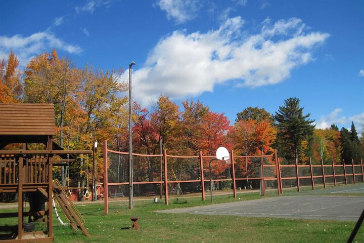 Holiday Acres Resort