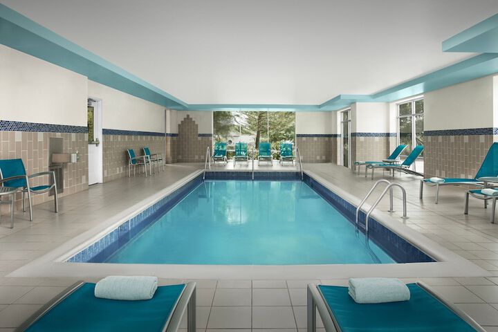 Pool 4 of 37