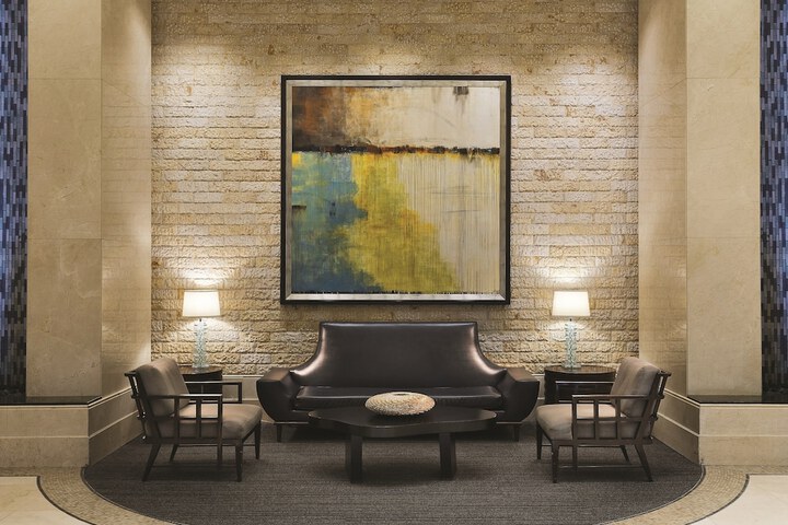 Hotel Interior 11 of 40