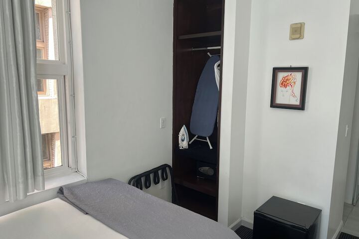 Room 31 of 112