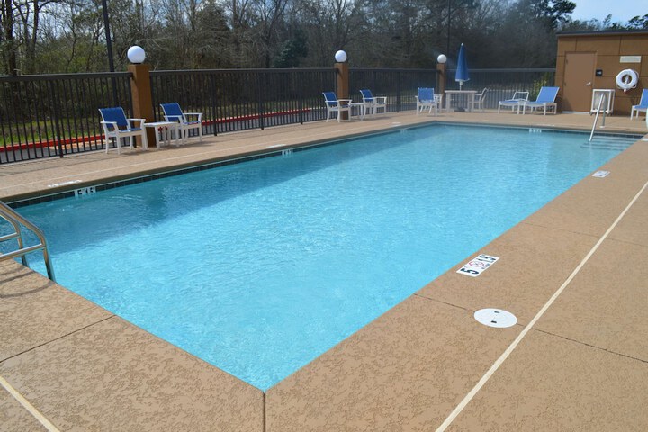 Pool 5 of 96