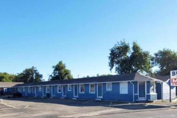 Budget Inn