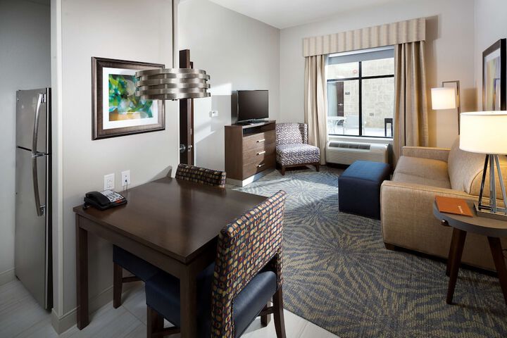Room 17 of 47