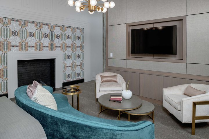 Tulsa Club Hotel Curio Collection by Hilton