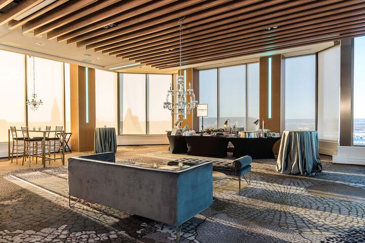 Hotel Interior 17 of 101