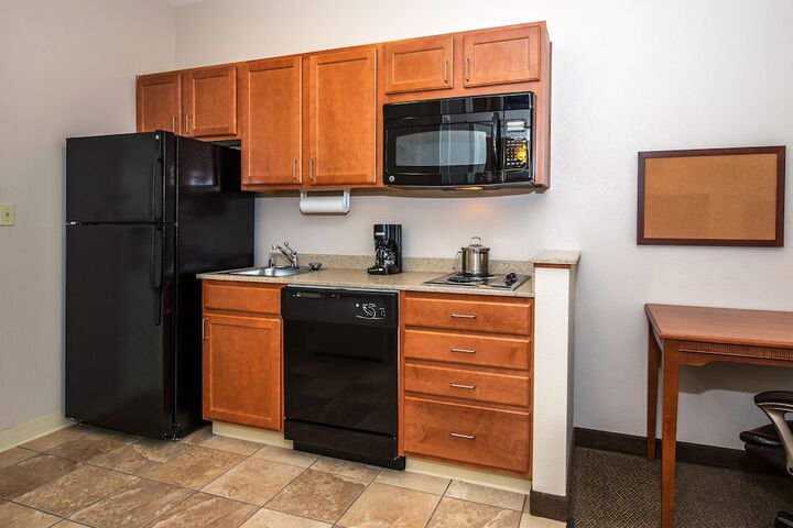 Room 15 of 25