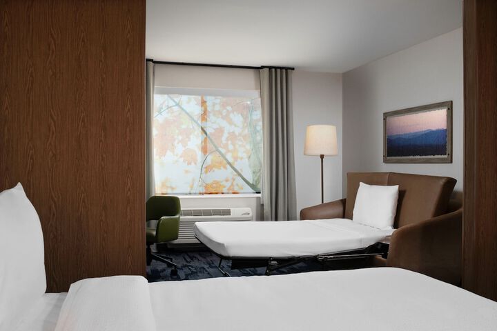 Room 17 of 25