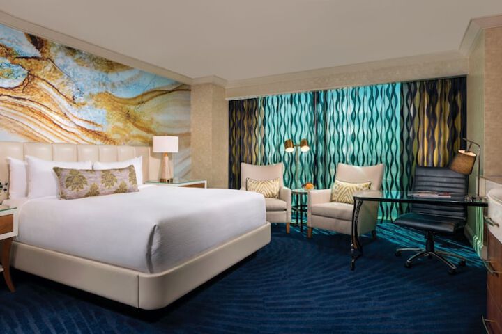 Mandalay Bay Resort & Casino