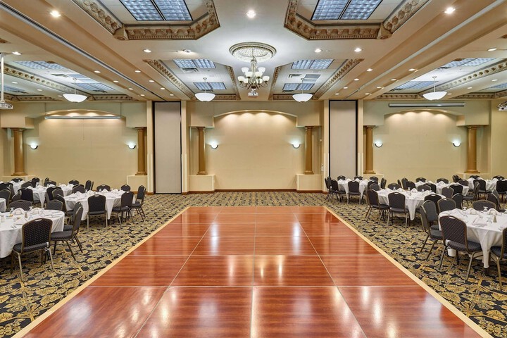 Radisson Hotel El Paso Airport