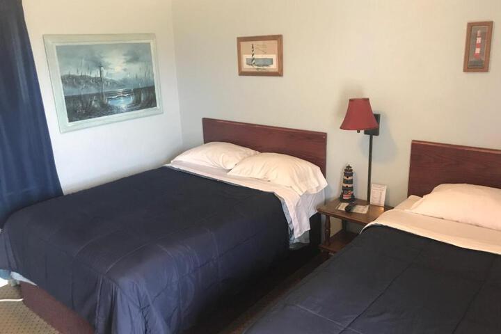 Highland Court Motel