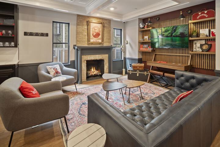 Hotel Interior 9 of 31