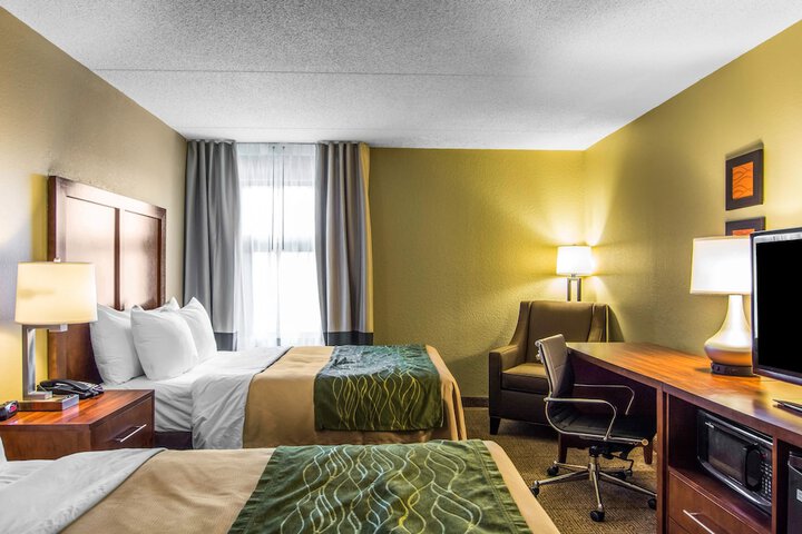 Room 17 of 35