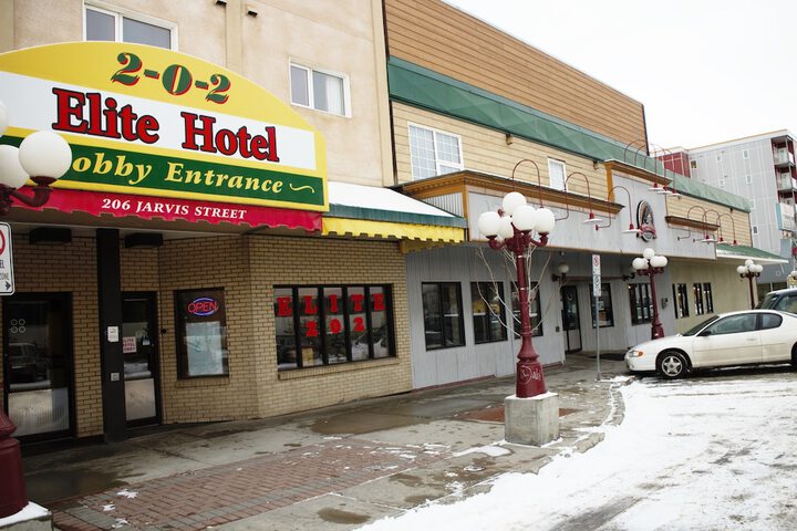 Hotel 2 of 60