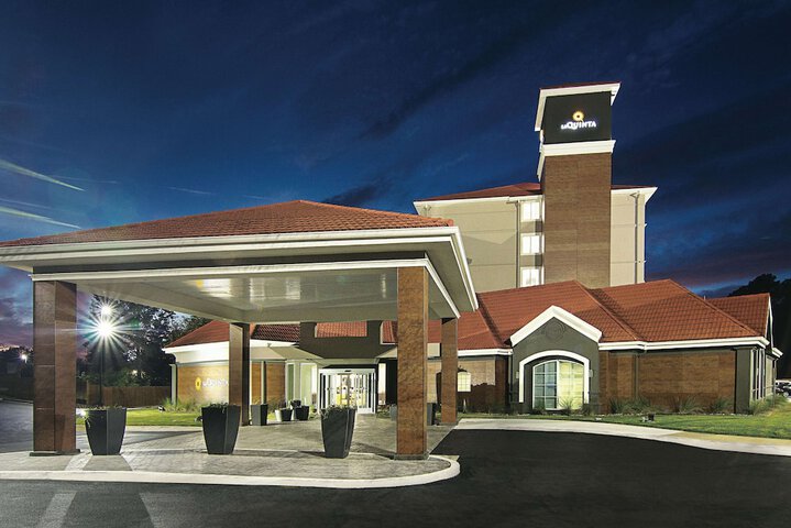 Hotel 4 of 41