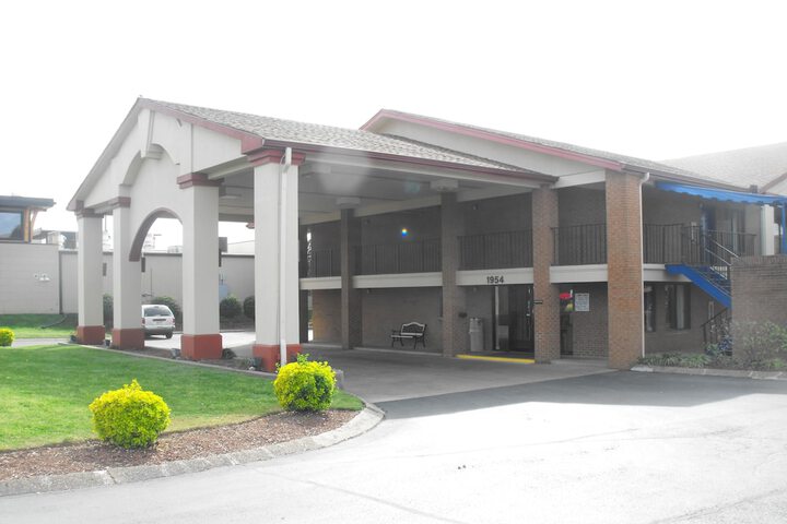 Hotel 3 of 16