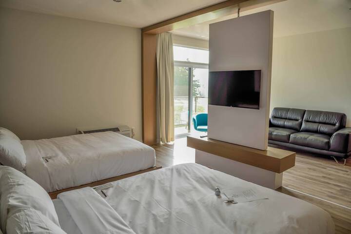 Room 39 of 54