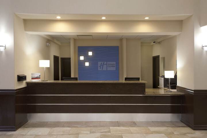 Holiday Inn Express Hotel & Suites Brownsville by IHG