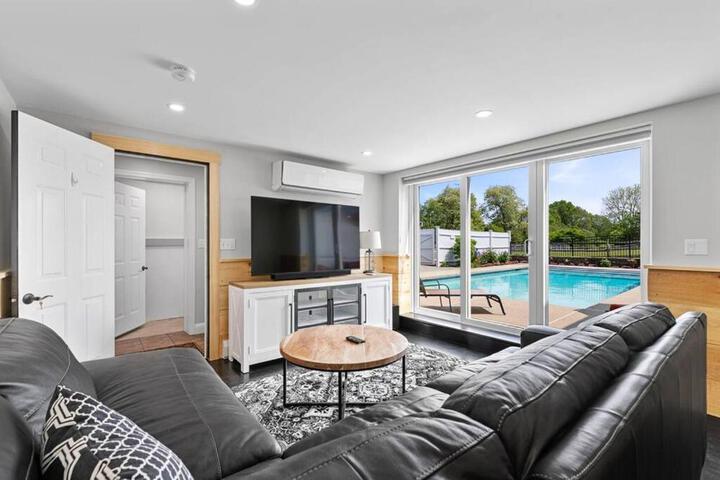 Dunover Farm. One bedroom apartment.