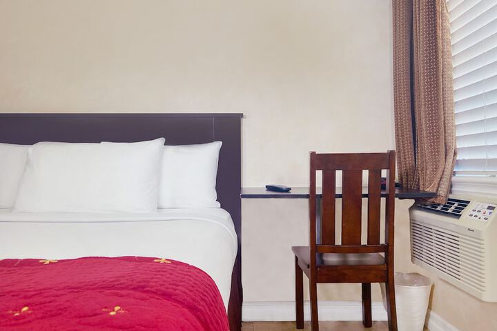 Nite Inn - Walking Distance to Universal Studios Hollywood