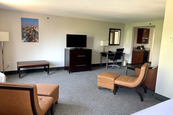 Room 18 of 60