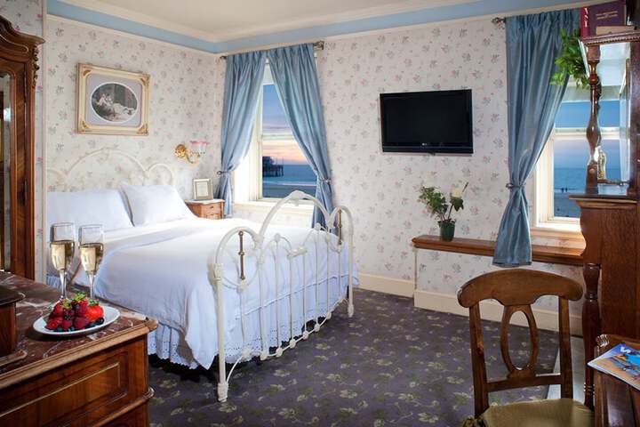 Room 5 of 31