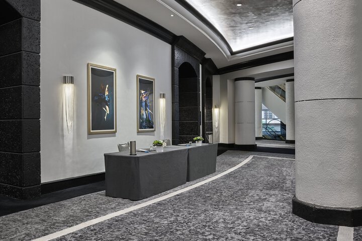 Loews Miami Beach Hotel – South Beach