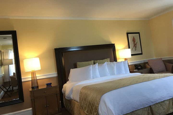 Room 36 of 66