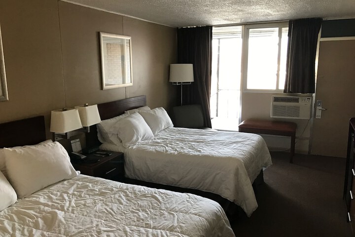 Room 12 of 54