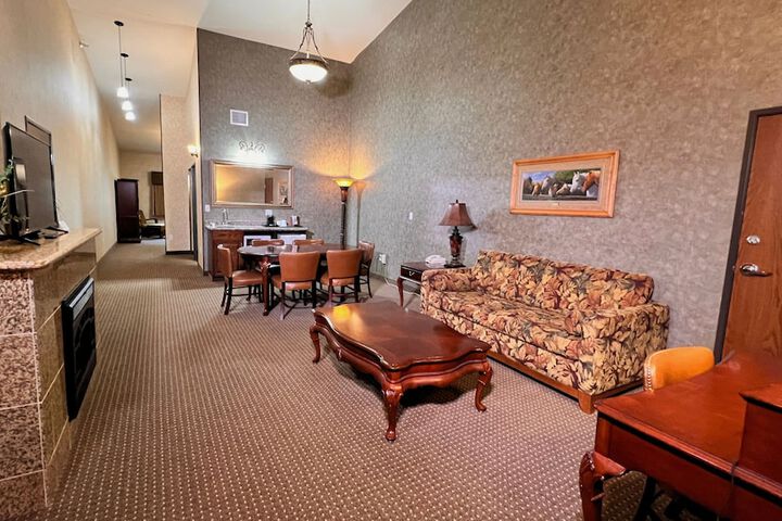 Room 14 of 38
