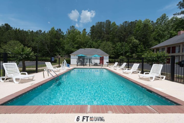 Super 8 by Wyndham Alexander City