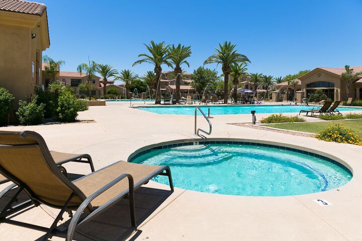 Pool 4 of 32