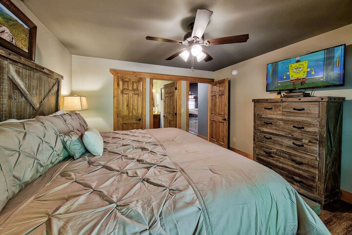 Room 19 of 25