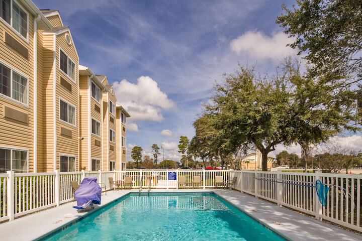 Pool 3 of 50