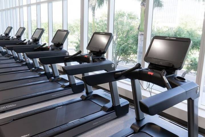 Health and Fitness 25 of 32