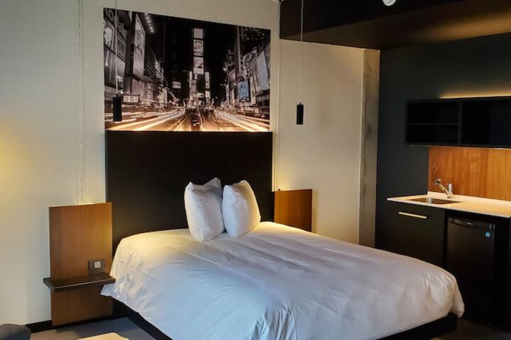 Grand Times Hotel Laval - Centropolis