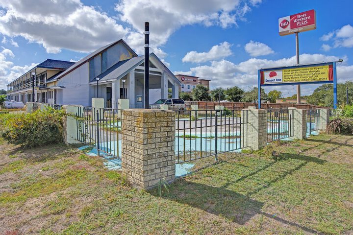 Sunset Inn Flatonia I 10 by Hotel O