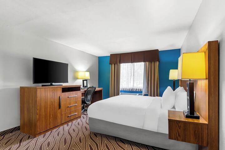 Room 22 of 40