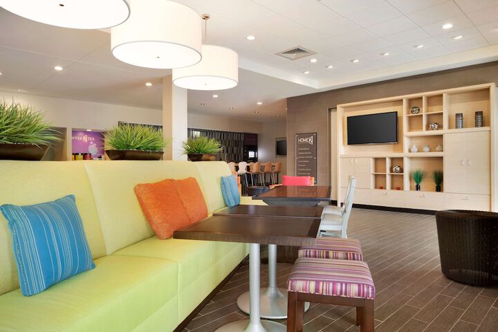 Hotel Interior 10 of 32