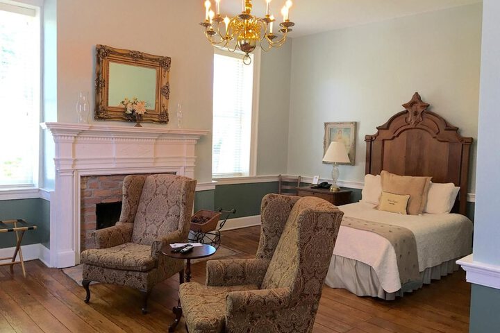 Room 28 of 52