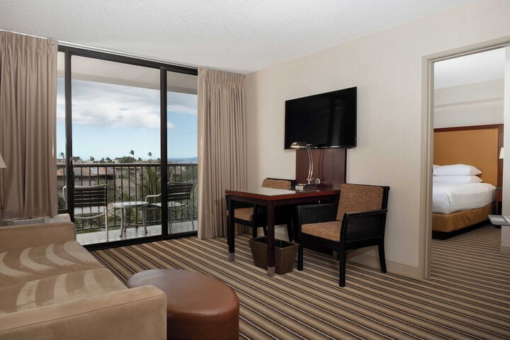 Maui Coast Hotel