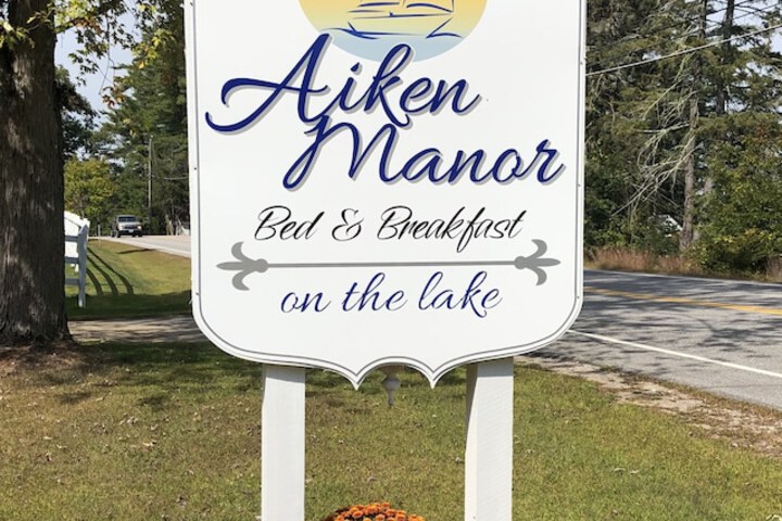 Aiken Manor B & B